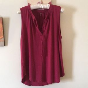 Loft XL sleeveless burgundy blouse